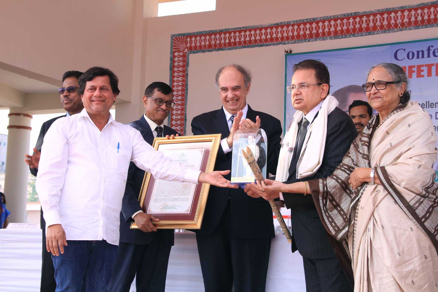 Dalveer Bhandari was conferred Lifetime Achievement Award by KISS